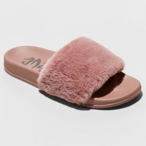 Phoebe Slide Sandal
